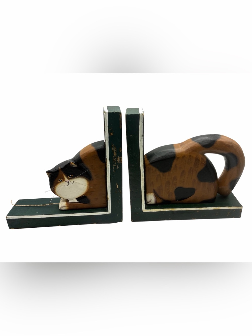 Vintage Hand Painted Calico Cat Bookends Wood Folk Art Whimsical Pair